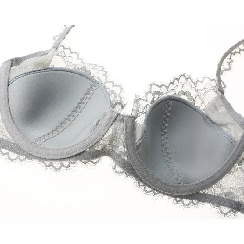 New 2019 lace sexy deep V-neck thin cotton cup fashion transparent bra panty lash push up underwear Comfortable Brassiere sets