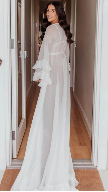 Illusion Women Nightgown Bridal Pajamas Long Sleeve Lace up Ruffles Bridal Wedding Bathrobe for Photography Custom Made