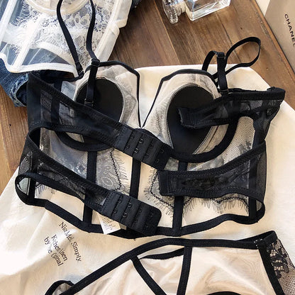 Fishbone Bra Inner Match Sexy Bra Shoulder Straps Pure Desire Lace Underwear Outerwear Women Vacation Seaside Corset Top 2023
