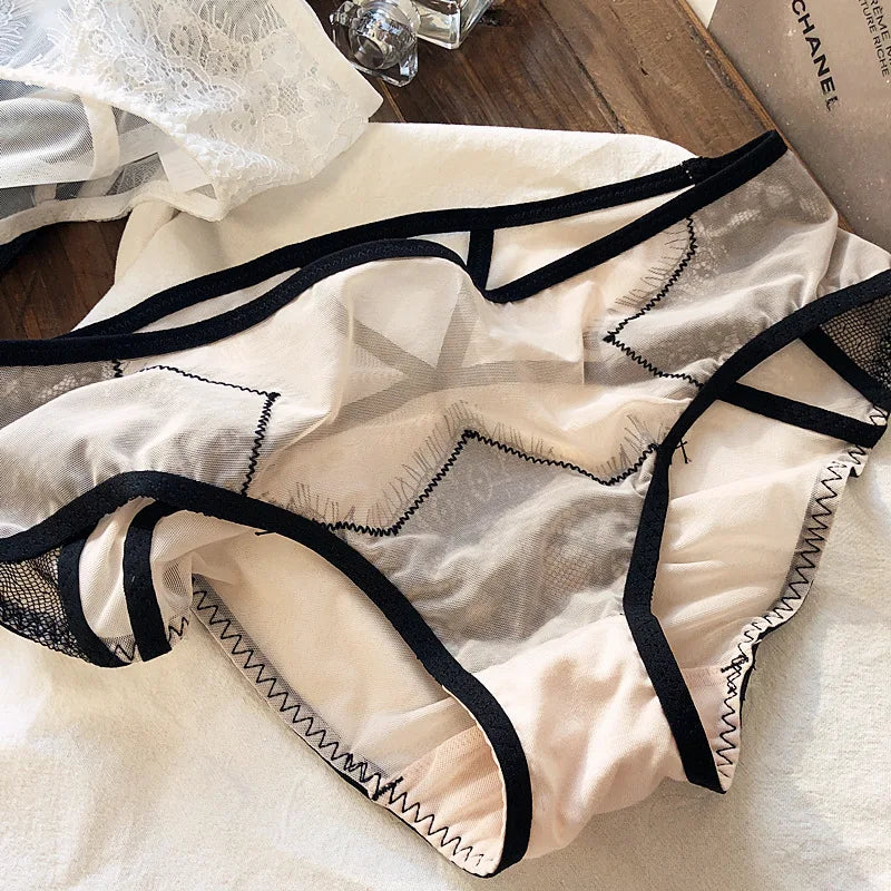 Fishbone Bra Inner Match Sexy Bra Shoulder Straps Pure Desire Lace Underwear Outerwear Women Vacation Seaside Corset Top 2023